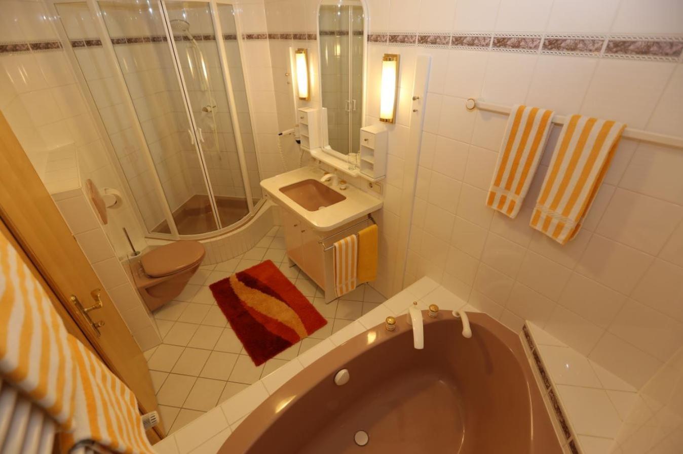 Landgasthof Schuster Nesselwängle Zewnętrze zdjęcie